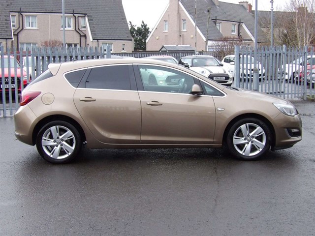 Used Vauxhall Astra in Larkhall, South Lanarkshire