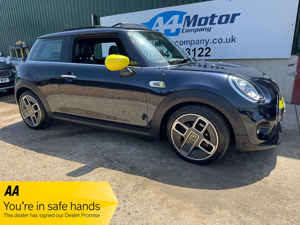 Mini Hatchback