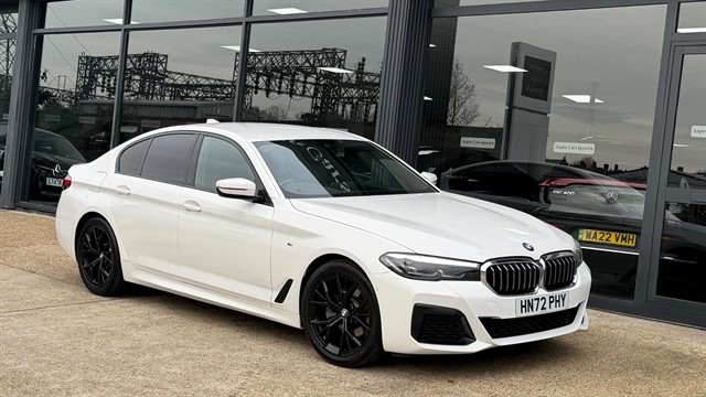 2022 5 SERIES 2.0 520I MHT M SPORT STEPTRONIC EURO 6 S S 4DR 24,750... photo
