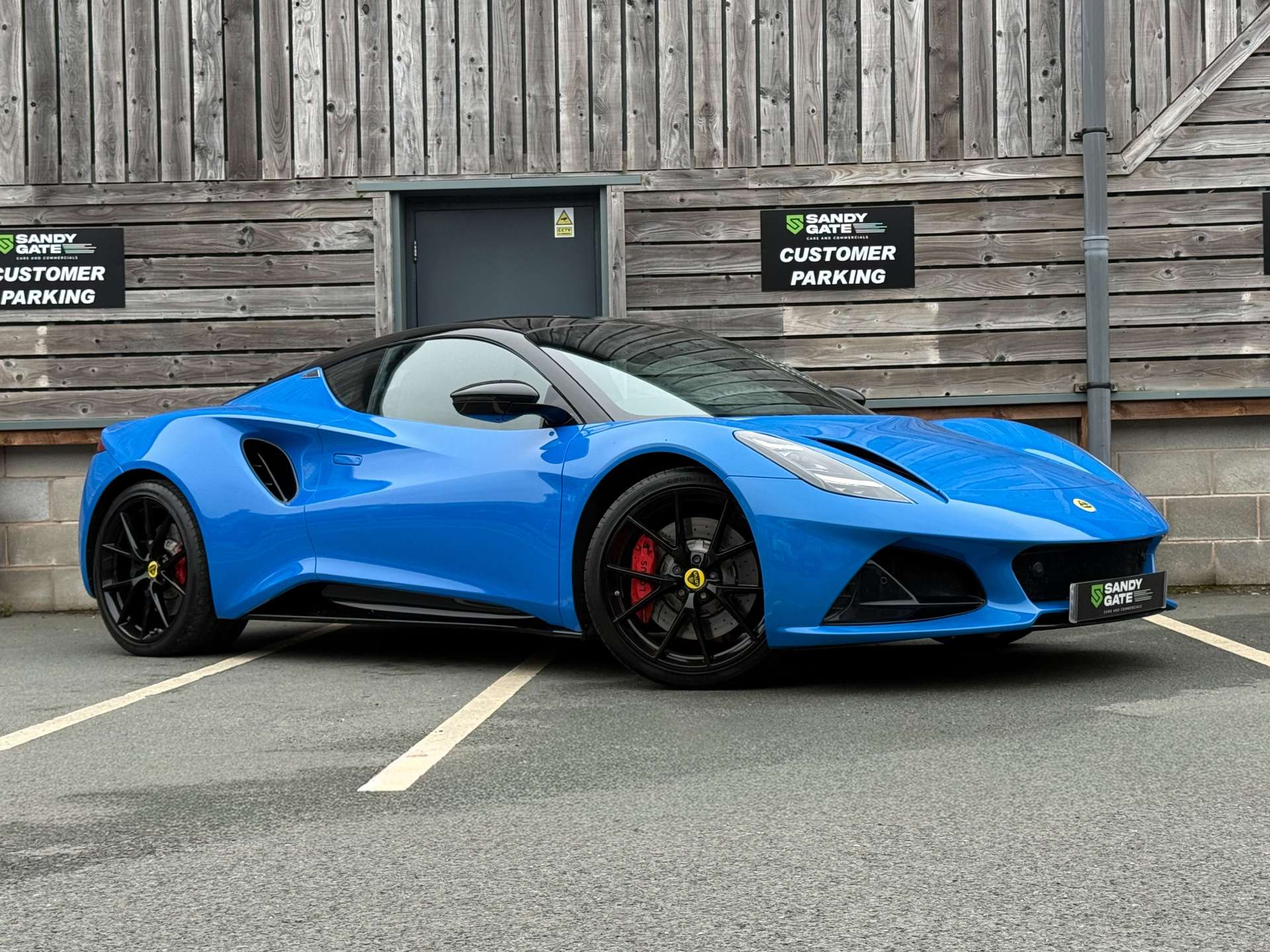 2023 Lotus Emira