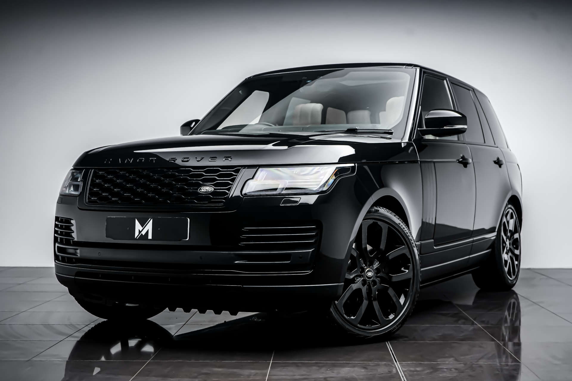 Used Land Rover Range Rover SD V6 Vogue SUV Diesel Auto 4WD Euro 6 (s/s ...