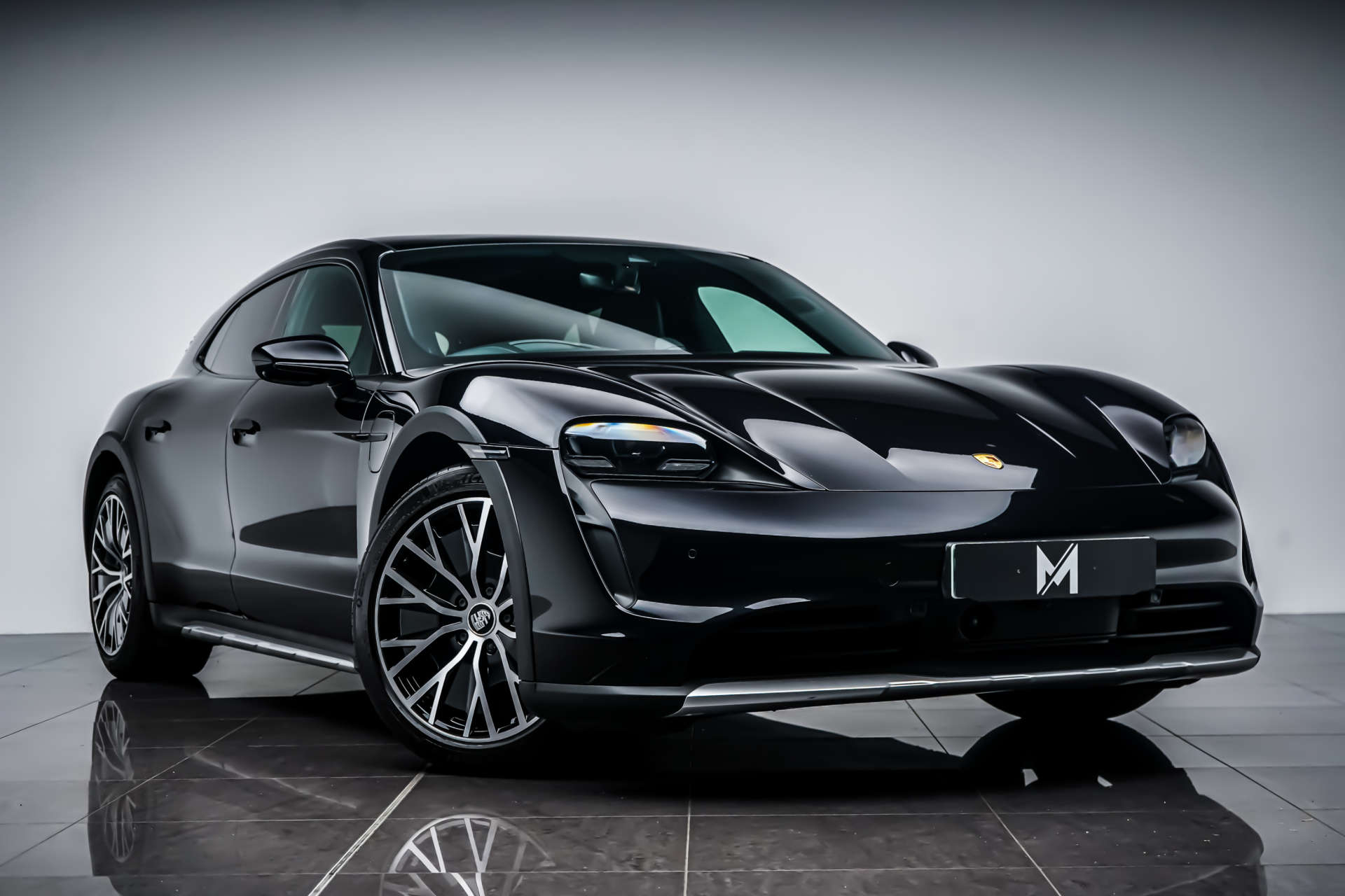 2021 PORSCHE TAYCAN