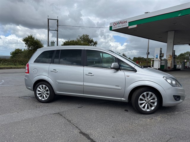 Used Vauxhall Zafira