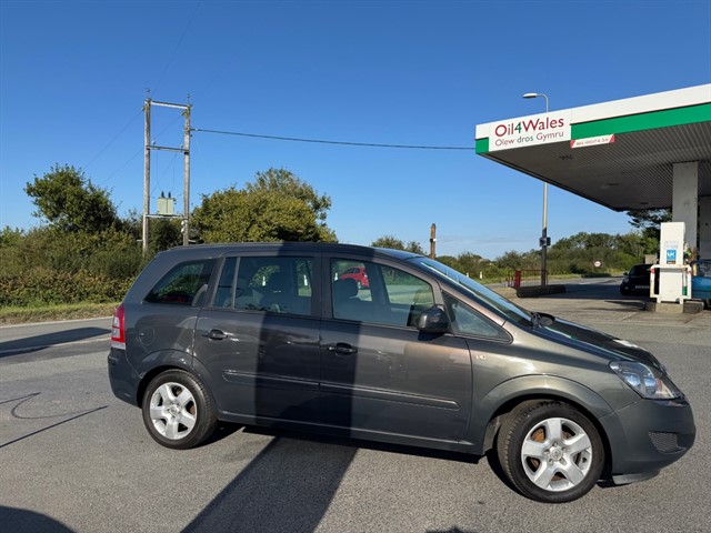 Used Vauxhall Zafira