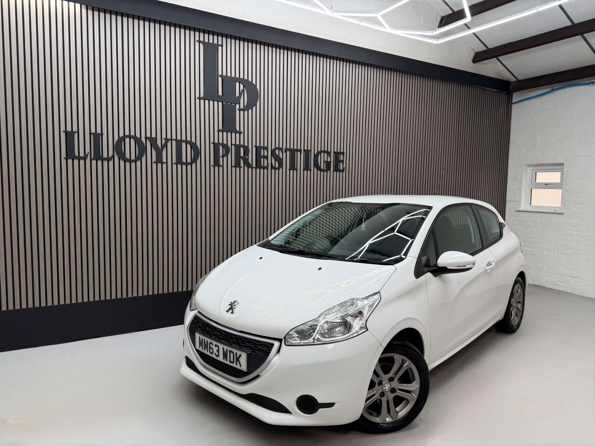2014 Peugeot 208