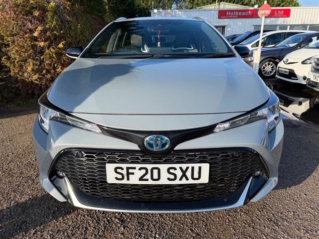 2020 Toyota Corolla 2.0 VVT-h GR SPORT Touring Sports CVT Euro 6 (s/s) 5dr £15,990 photo