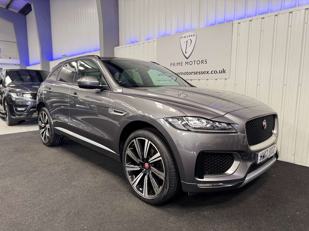 Jaguar F-Pace