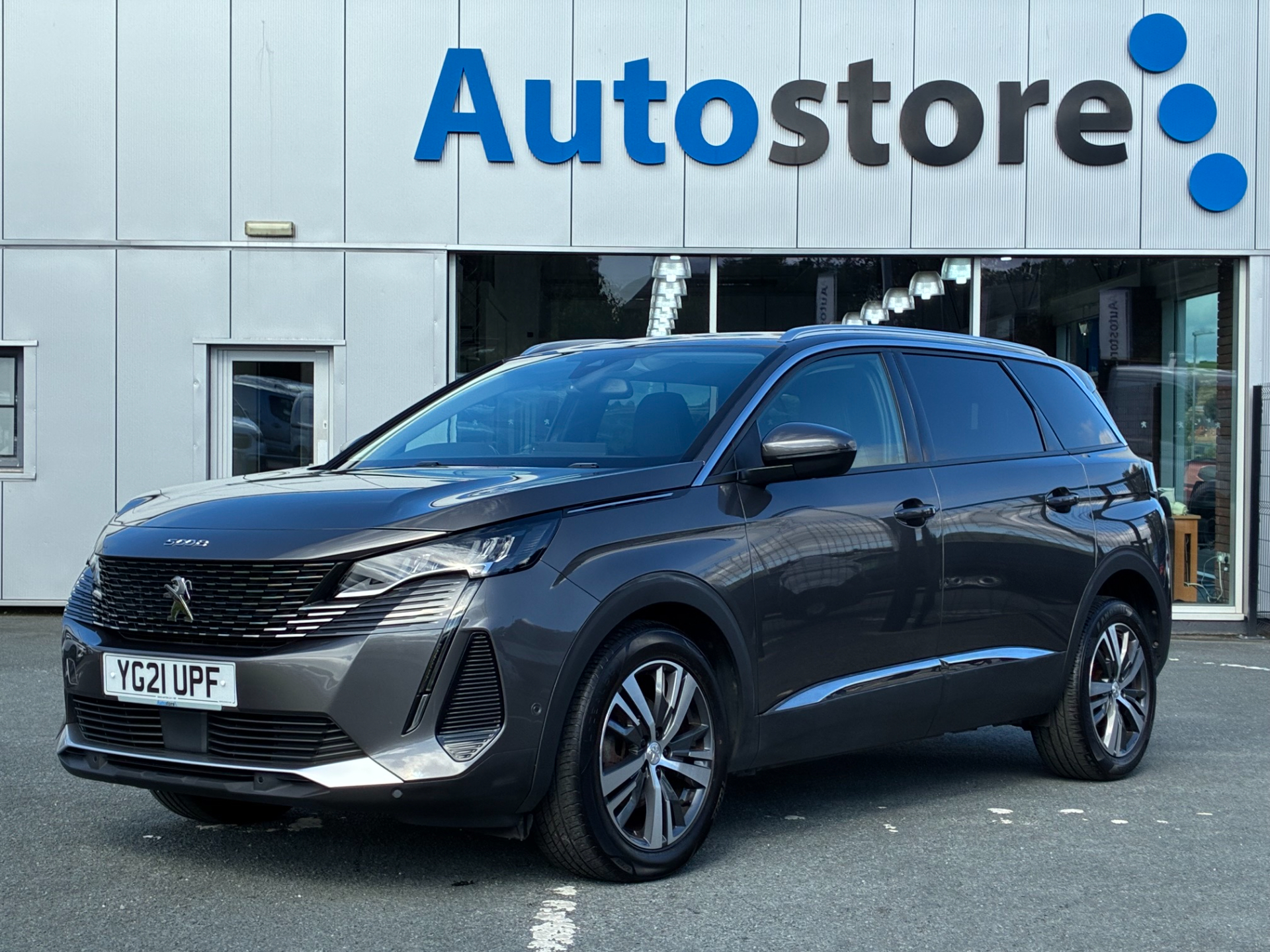2021 Peugeot 5008