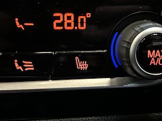 Used BMW X4 from David Hayton Autostore