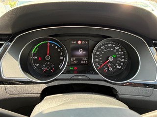 Used Volkswagen Passat from David Hayton Autostore