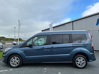 Used Ford Grand Tourneo Connect from David Hayton Autostore