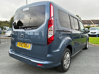 Used Ford Grand Tourneo Connect from David Hayton Autostore