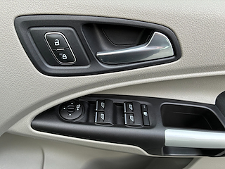 Used Ford Grand Tourneo Connect from David Hayton Autostore