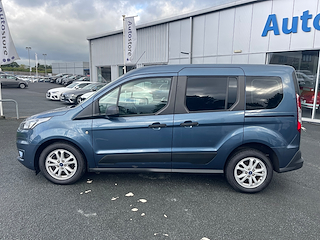 Used Ford Tourneo Connect from David Hayton Autostore