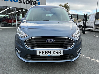 Used Ford Grand Tourneo Connect from David Hayton Autostore
