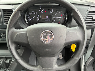 Used Vauxhall Vivaro from David Hayton Autostore