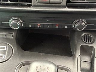 Used Peugeot Partner from David Hayton Autostore