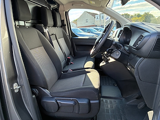 Used Vauxhall Vivaro from David Hayton Autostore