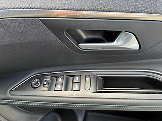 Used Peugeot 5008 from David Hayton Autostore