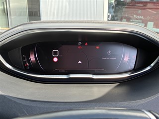 Used Peugeot 5008 from David Hayton Autostore