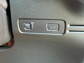 Used Volvo XC40 from David Hayton Autostore