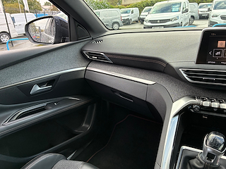 Used Peugeot 3008 from David Hayton Autostore