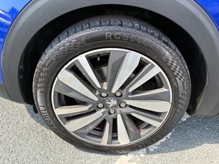 Used Peugeot 3008 from David Hayton Autostore