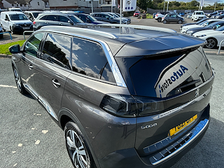 Used Peugeot 5008 from David Hayton Autostore