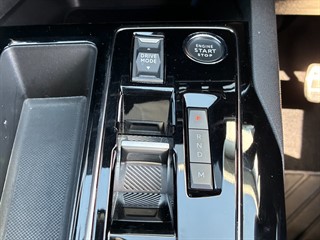 Used Peugeot 5008 from David Hayton Autostore