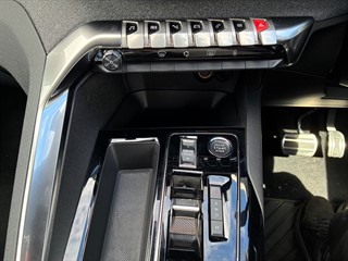 Used Peugeot 3008 from David Hayton Autostore