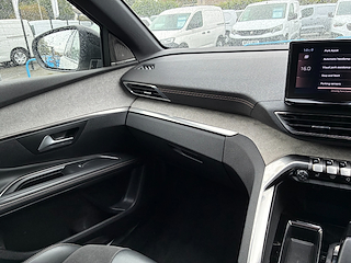 Used Peugeot 5008 from David Hayton Autostore