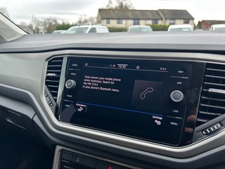 Used Volkswagen T-Roc from David Hayton Autostore