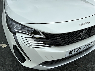 Used Peugeot 5008 from David Hayton Autostore