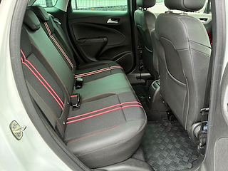 Used Vauxhall Crossland from David Hayton Autostore