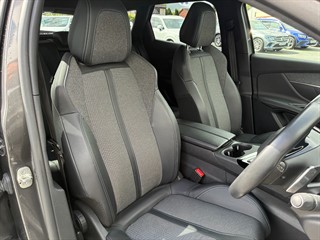 Used Peugeot 3008 from David Hayton Autostore