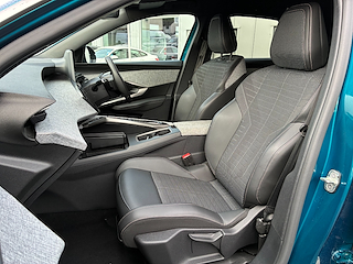 Used Peugeot 3008 from David Hayton Autostore