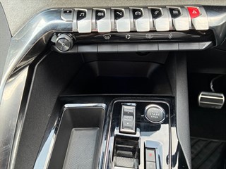 Used Peugeot 3008 from David Hayton Autostore