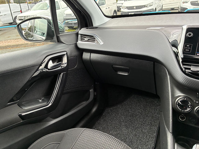 Used Peugeot 208