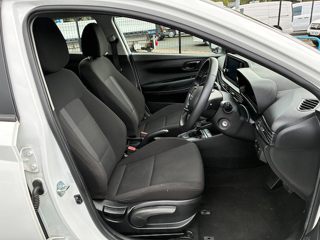Used Hyundai i20