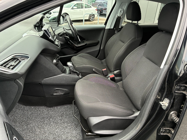 Used Peugeot 208