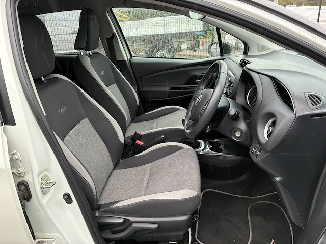 Used Toyota Yaris