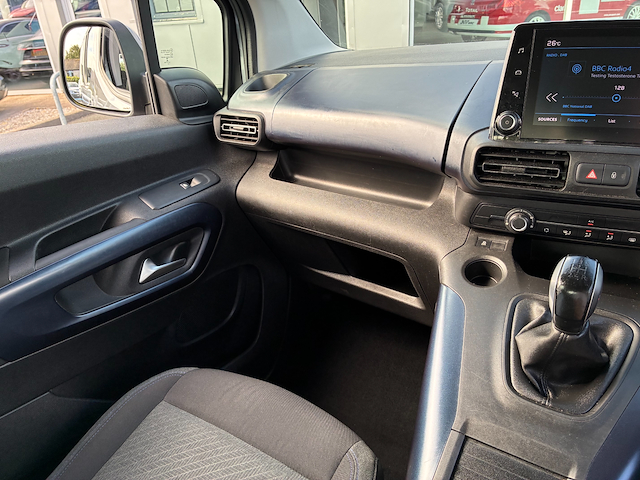Used Peugeot Rifter