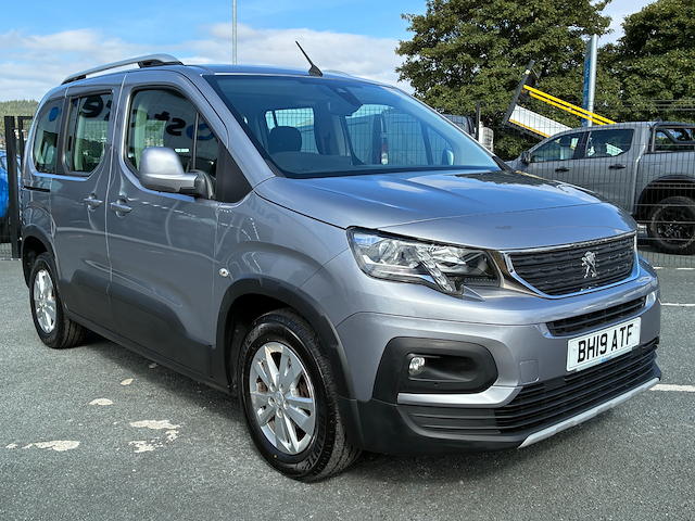 Used Peugeot Rifter