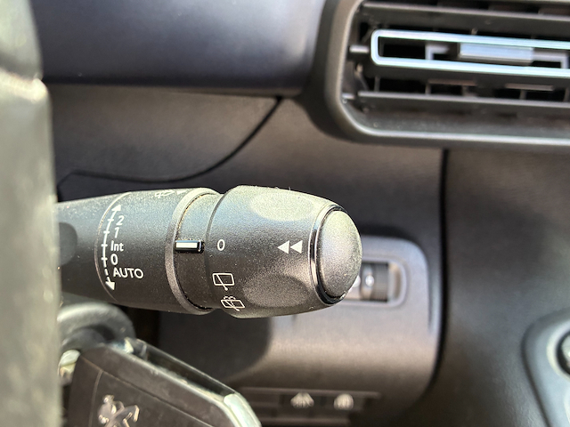Used Peugeot Rifter