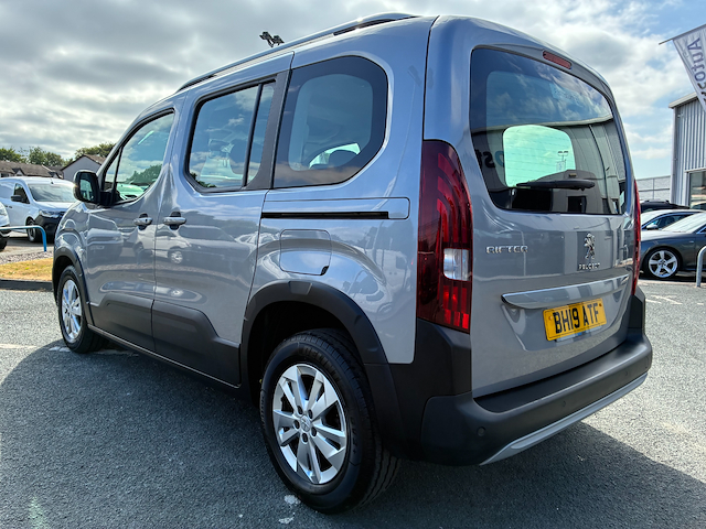 Used Peugeot Rifter
