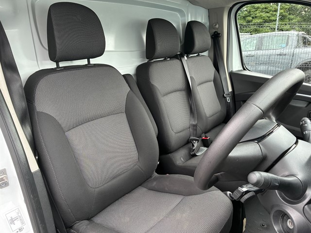 Used Renault Trafic