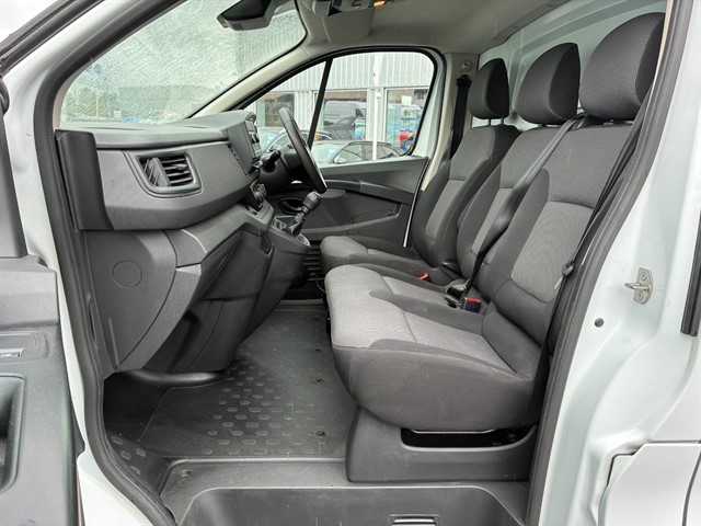 Used Renault Trafic