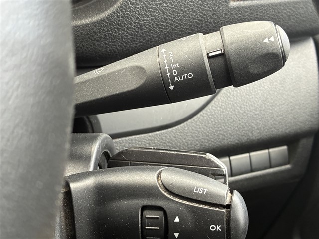 Used Peugeot Expert