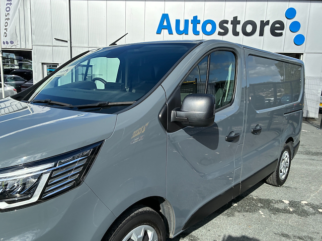 Used Renault Trafic