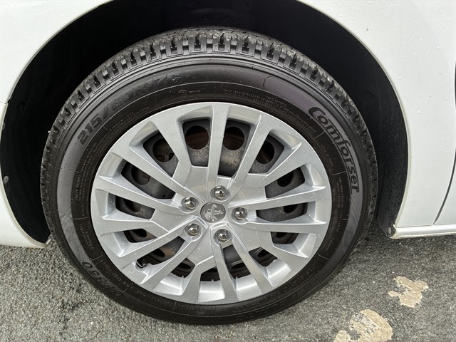 Used Peugeot Expert